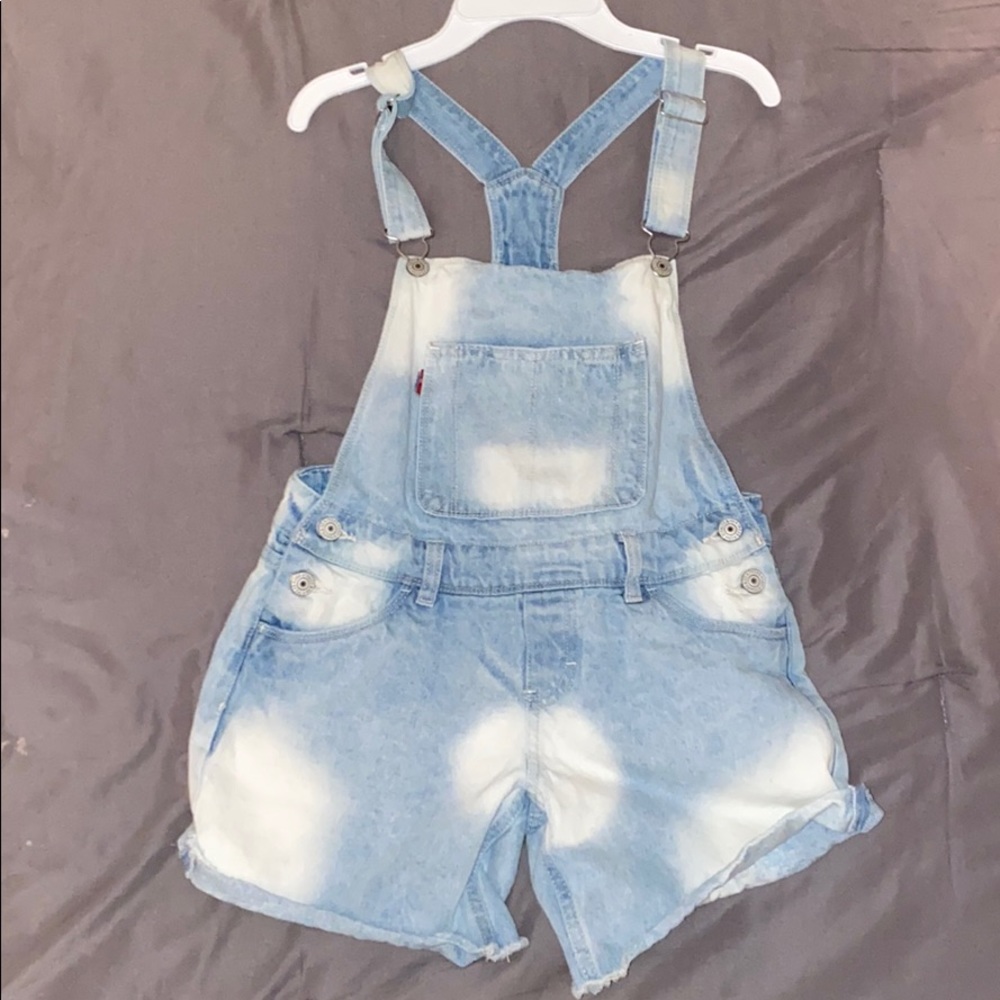 Levi’s light wash overalls with shorts